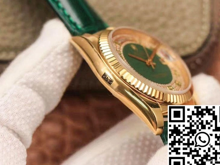 watch Day-Date Green Replica 36mm Diamond Enamel Gold dial Gypsophila Rolex 1111